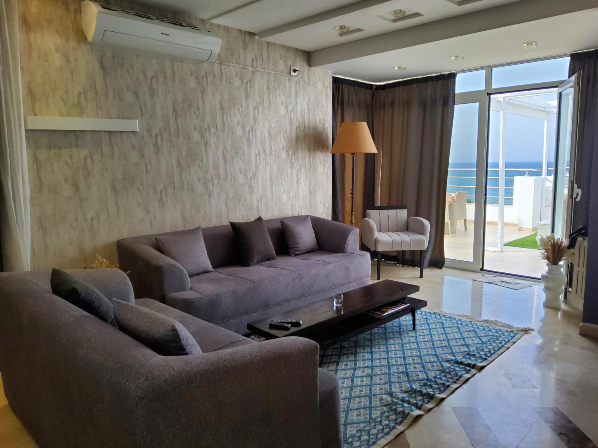 Seven Sky Penthouse Apartment ซุส ภายนอก รูปภาพ